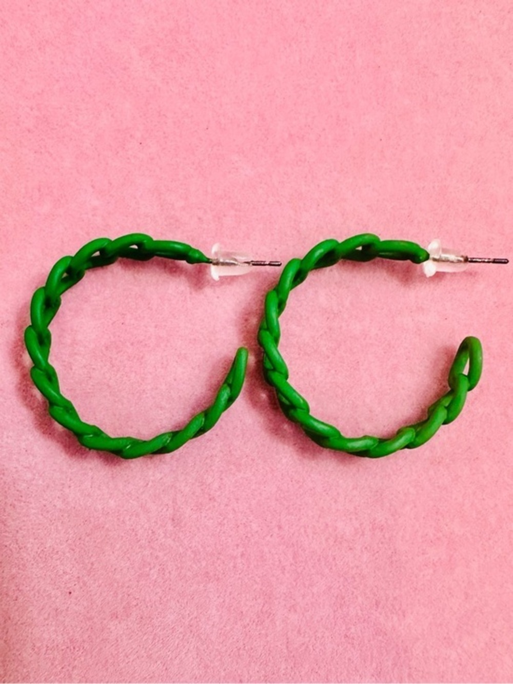 Green Chain Link Hoop Earrings